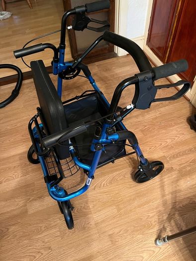 Walking frame/seat