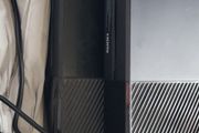 3 xbox one consoles