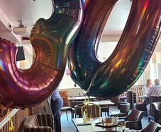30 balloon