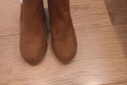 Ladies Brown Boots