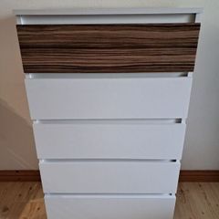 chest of drawers