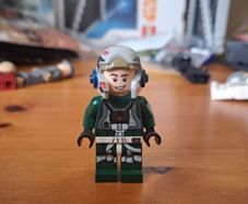 Lego star wars minifigure sw1092 ucs rebem  a-wing pilot from 75275