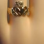 9ct Gold Women's Irish Claddagh Ring. Image 5