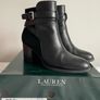 Ralph Lauren boots size 5 Image 3