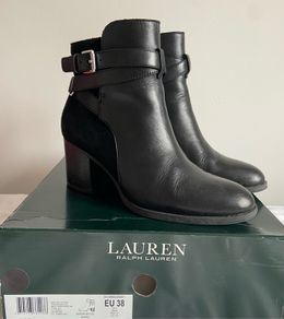 Ralph Lauren boots size 5