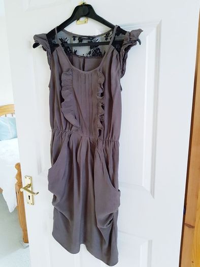 Casual Dress - Size 10