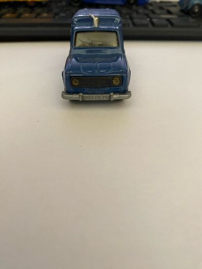 Norev Renault 4 van police