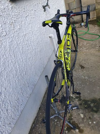 Focus cayo carbon road bike