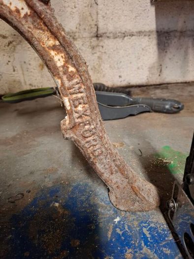cast iron bench ends from wexford engineering