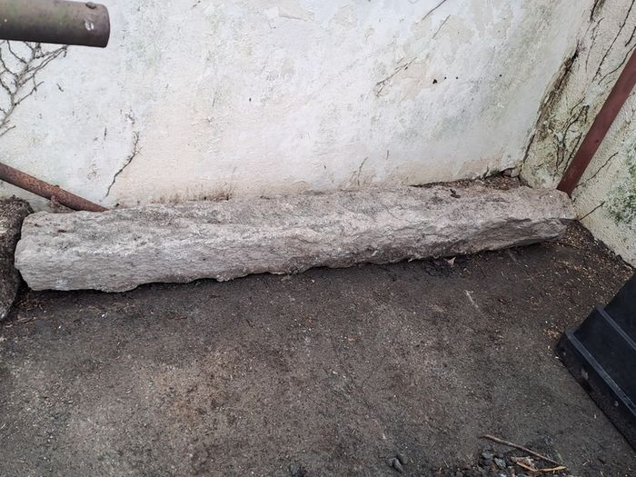 Granite pillar / post