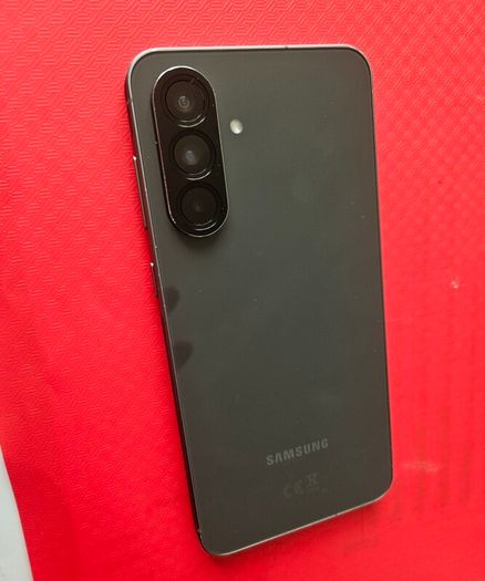 Samsung A56, 256gb,  8gb Ram, 5g