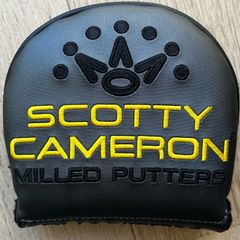 Scotty Cameron Phantom mid-mallet headcover