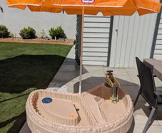 Little Tikes Builders Sand & Water Table