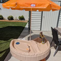 Little Tikes Builders Sand & Water Table