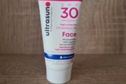 Ultrasun  Professional Protection  SPF  30  Face  Moisturising  antiageing  sun protection  sensitive skin  with antioxidants and Ectoin noncomedogenic   water resistant  ADVANCED SWISS SUNCARE  Made in Switzerland 15ml