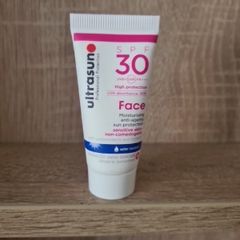 Ultrasun  Professional Protection  SPF  30  Face  Moisturising  antiageing  sun protection  sensitive skin  with antioxidants and Ectoin noncomedogenic   water resistant  ADVANCED SWISS SUNCARE  Made in Switzerland 15ml
