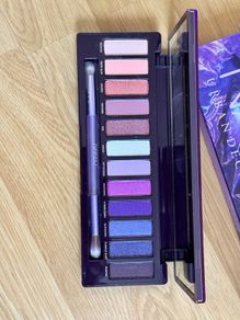 Urban Decay Naked Ultra Violet Palette