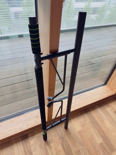 Magnoos Doorway Pull Up bar
