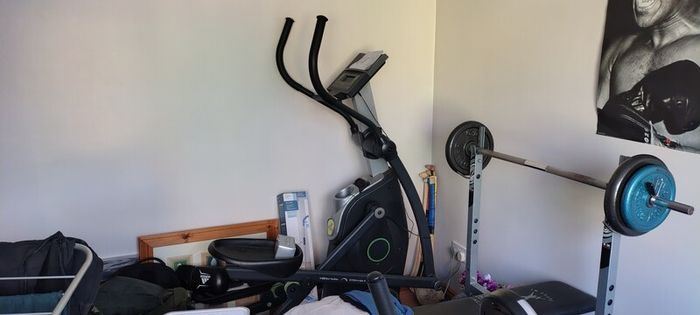 Eleptical exercise machine