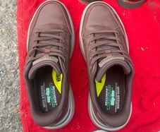 Skechers