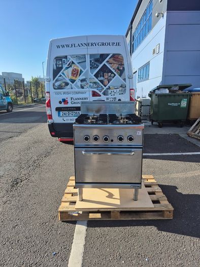 2 x Mareno 4 ring gas range with oven - commercial catering equipment