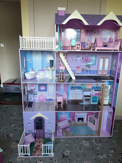 Doll House