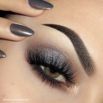 Elizabeth Arden Beautiful Color Eye Shadow Duo Shade : Black Tie 05