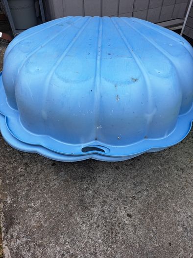Sand/water pit. Collection only