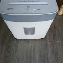 United Office paper shredder