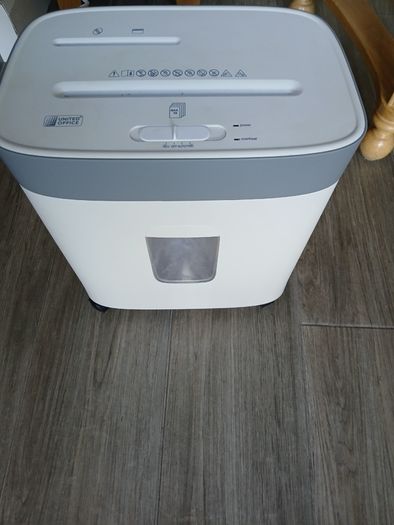 United Office paper shredder
