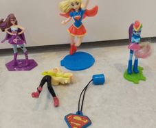 Super girl heroes