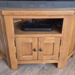 Oak TV Stand