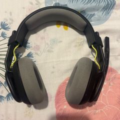Gaming headset