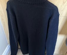 Navy Knitted jumper