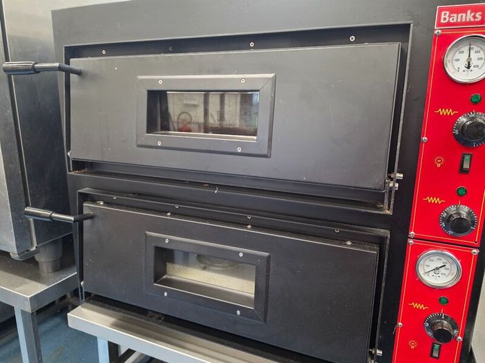 Commercial fridge Pizza oven