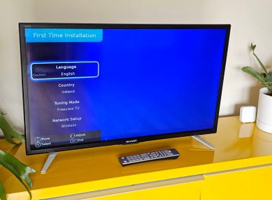 Sharp 32" HD Ready TV