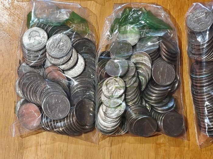 Bulk US Coins 2.9KG Mixed Lot of over 750 Coins Circulated