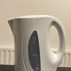 Morphy Richards 1.7lt jug kettle white