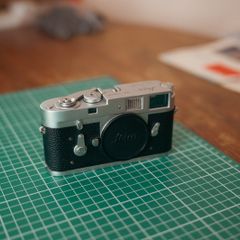 Leica M2