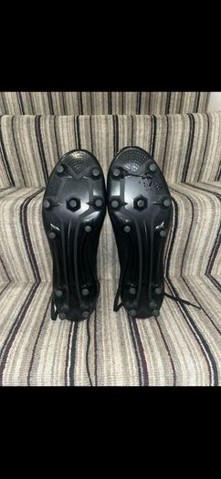 football boots uk9.5