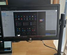 Hp 20 inch Monitor and Bontec Monitor Stand