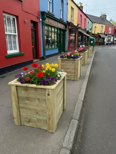 Weather proof timber planters / herb planter box/ planter bed
