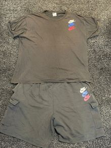 Nike T-shirt and Short Set