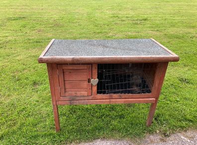 Free Rabbit Hutch