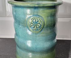 Colm De Ris vase/pot