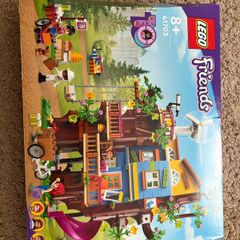 Lego Friends Treehouse set 41703