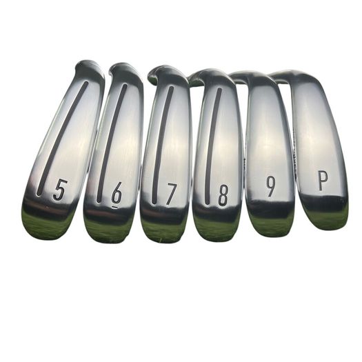 Taylormade Qi Max Irons / 5-Pw / KBS Max MT 85 Regular