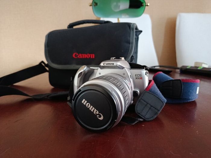 Canon camera EOS