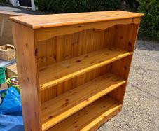 Cottage shelf/ dresser top