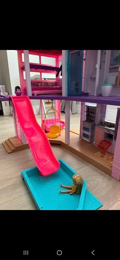 Barbie Dream House